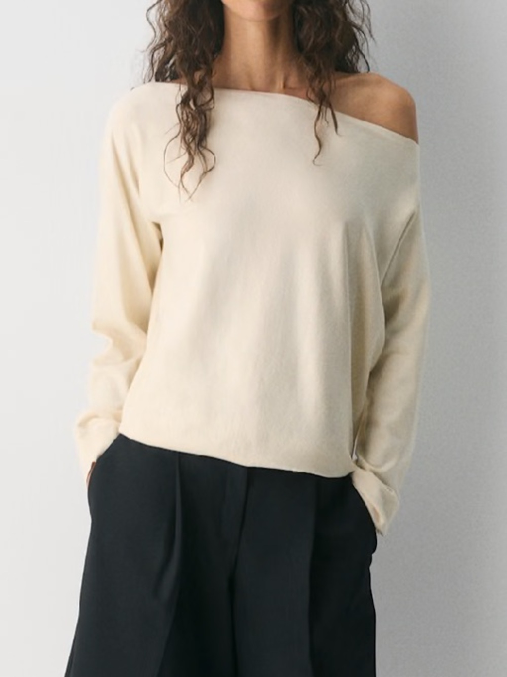Aritzia Inspiration Sweater